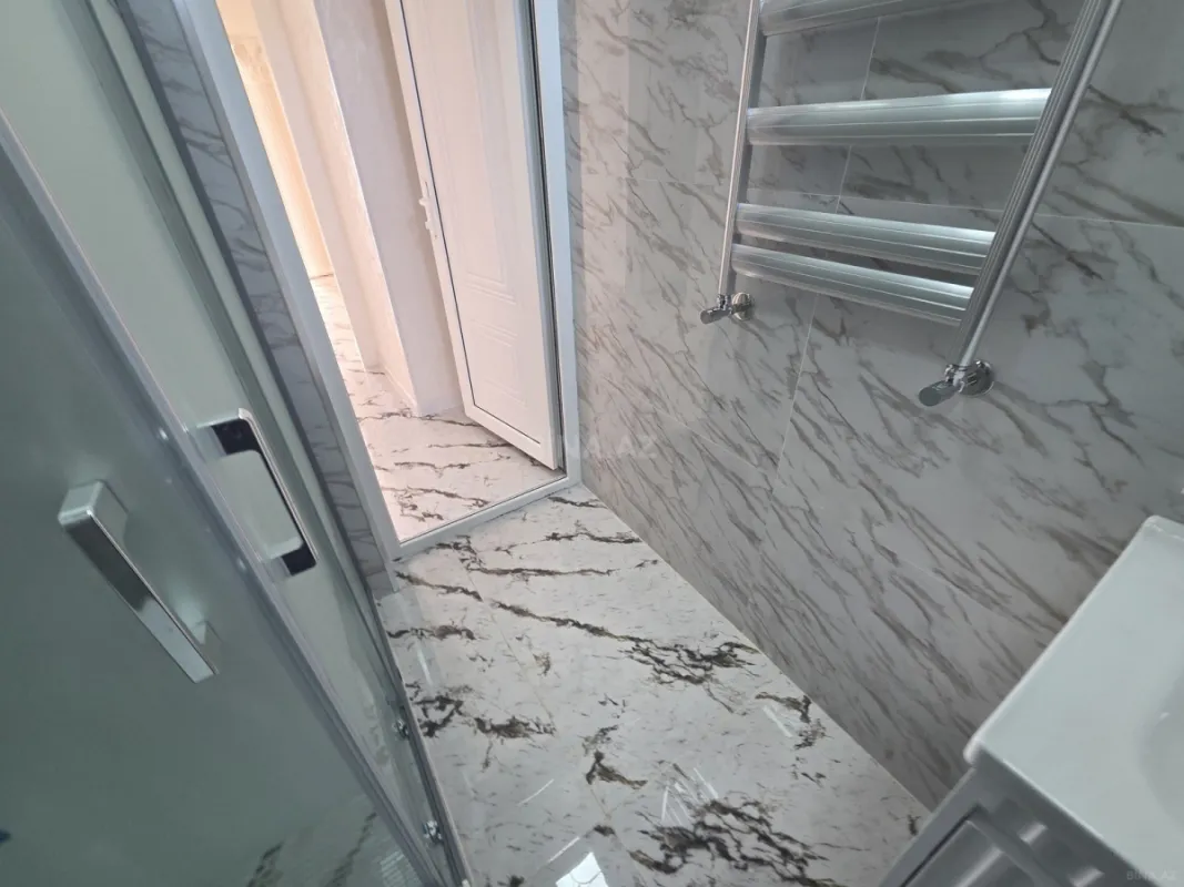 Satılır 4 otaqlı həyət evi 100 m²