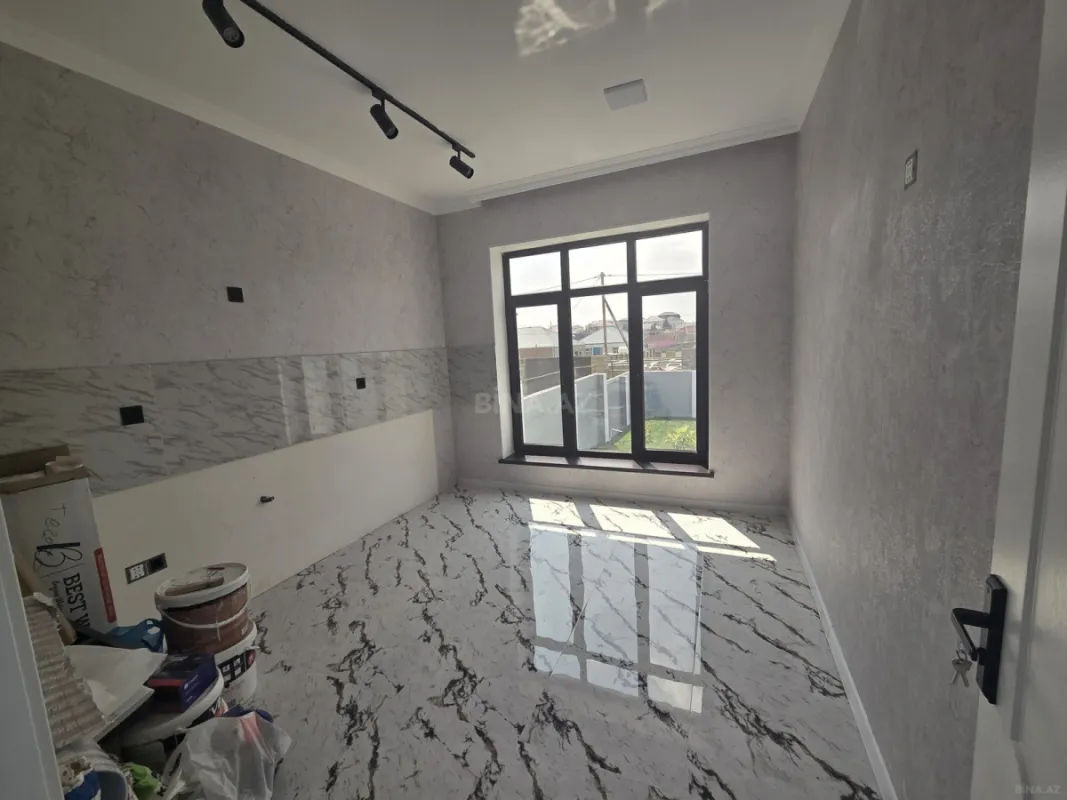 Satılır 4 otaqlı həyət evi 100 m²