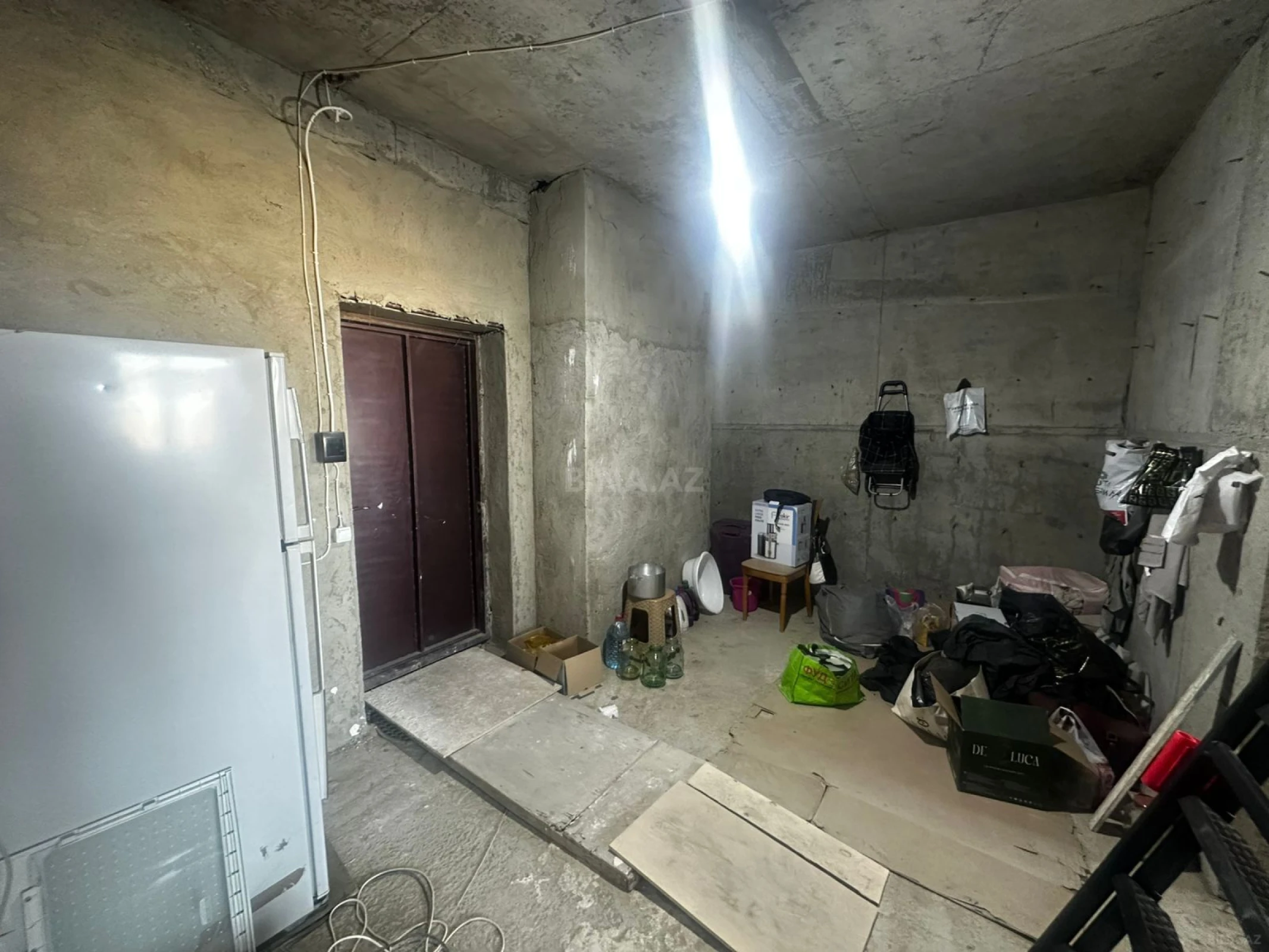 Satılır 2 otaqlı mənzil 72 m²