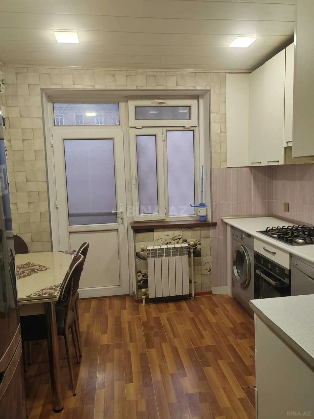 Satılır 4 otaqlı mənzil 91 m²