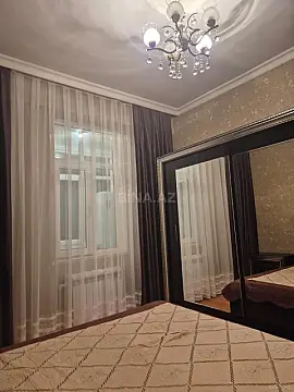 Kirayə verilir 2 otaqlı mənzil 70 m²