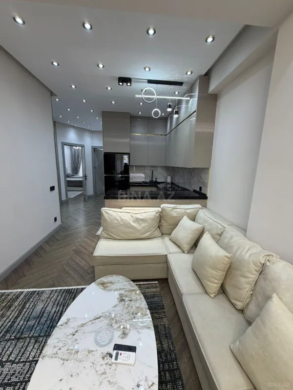 Kirayə verilir 3 otaqlı mənzil 90 m²