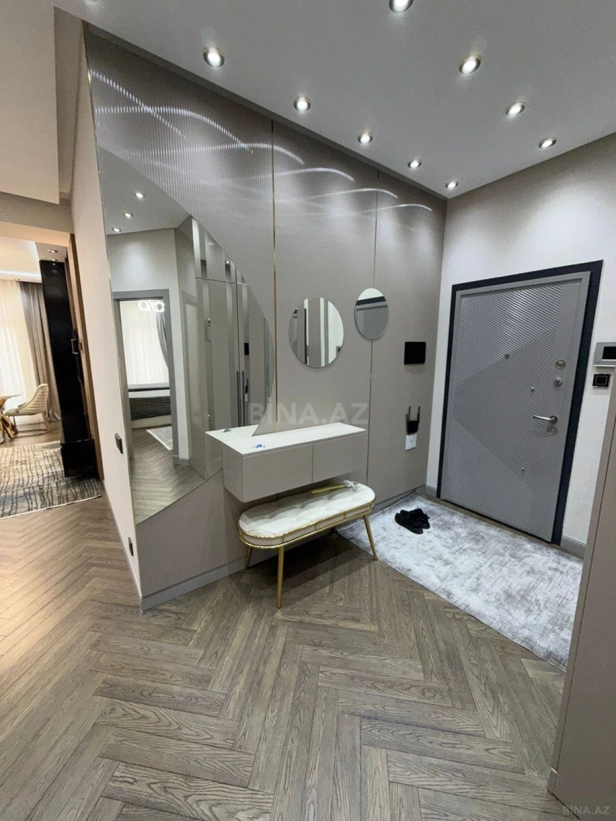 Kirayə verilir 3 otaqlı mənzil 90 m²