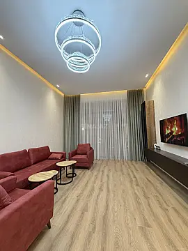 Kirayə verilir 4 otaqlı həyət evi 200 m²