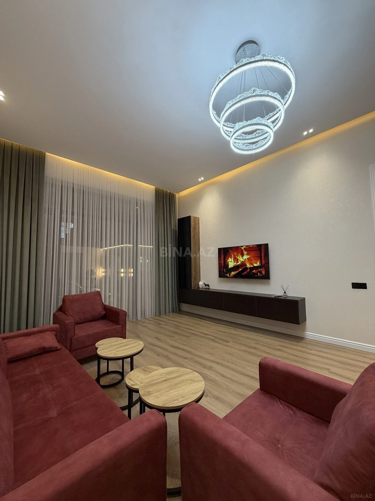 Kirayə verilir 4 otaqlı həyət evi 200 m²