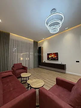 Kirayə verilir 4 otaqlı həyət evi 200 m²