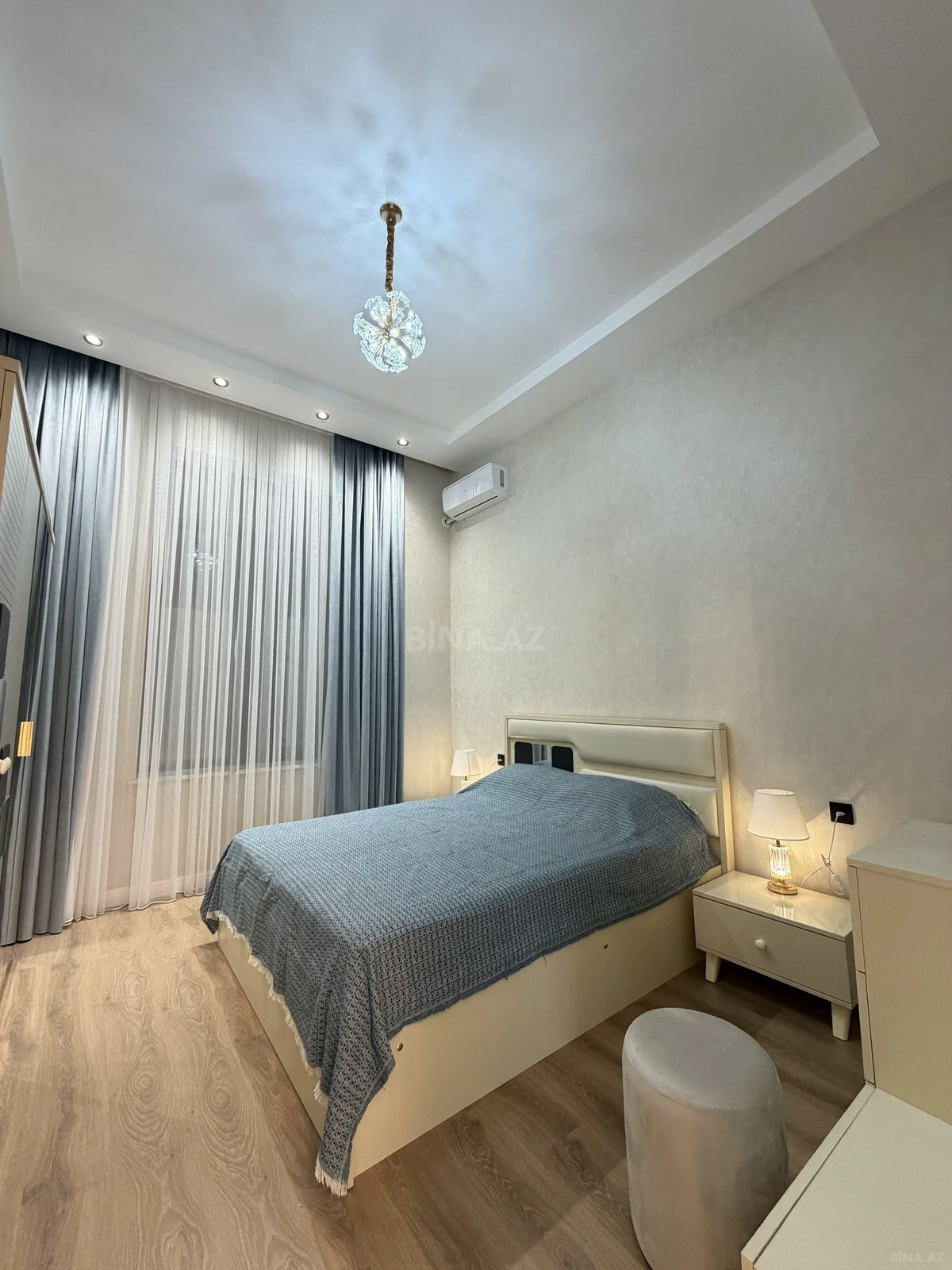 Kirayə verilir 4 otaqlı həyət evi 200 m²