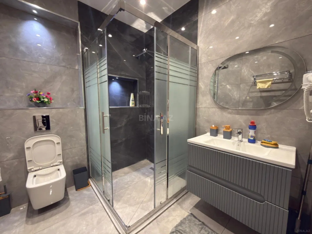 Kirayə verilir 3 otaqlı mənzil 103 m²