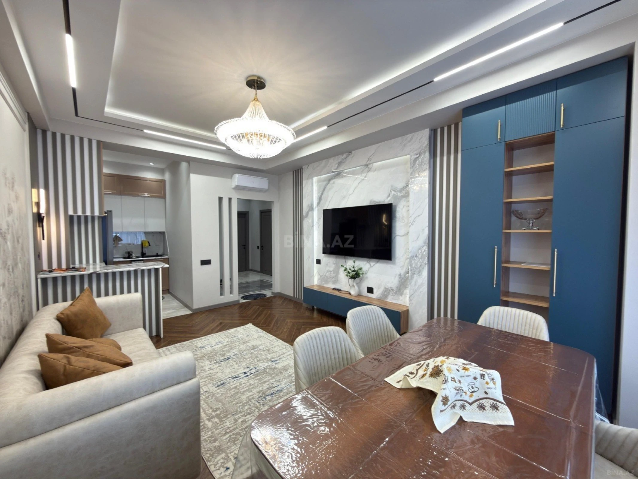 Kirayə verilir 3 otaqlı mənzil 103 m²