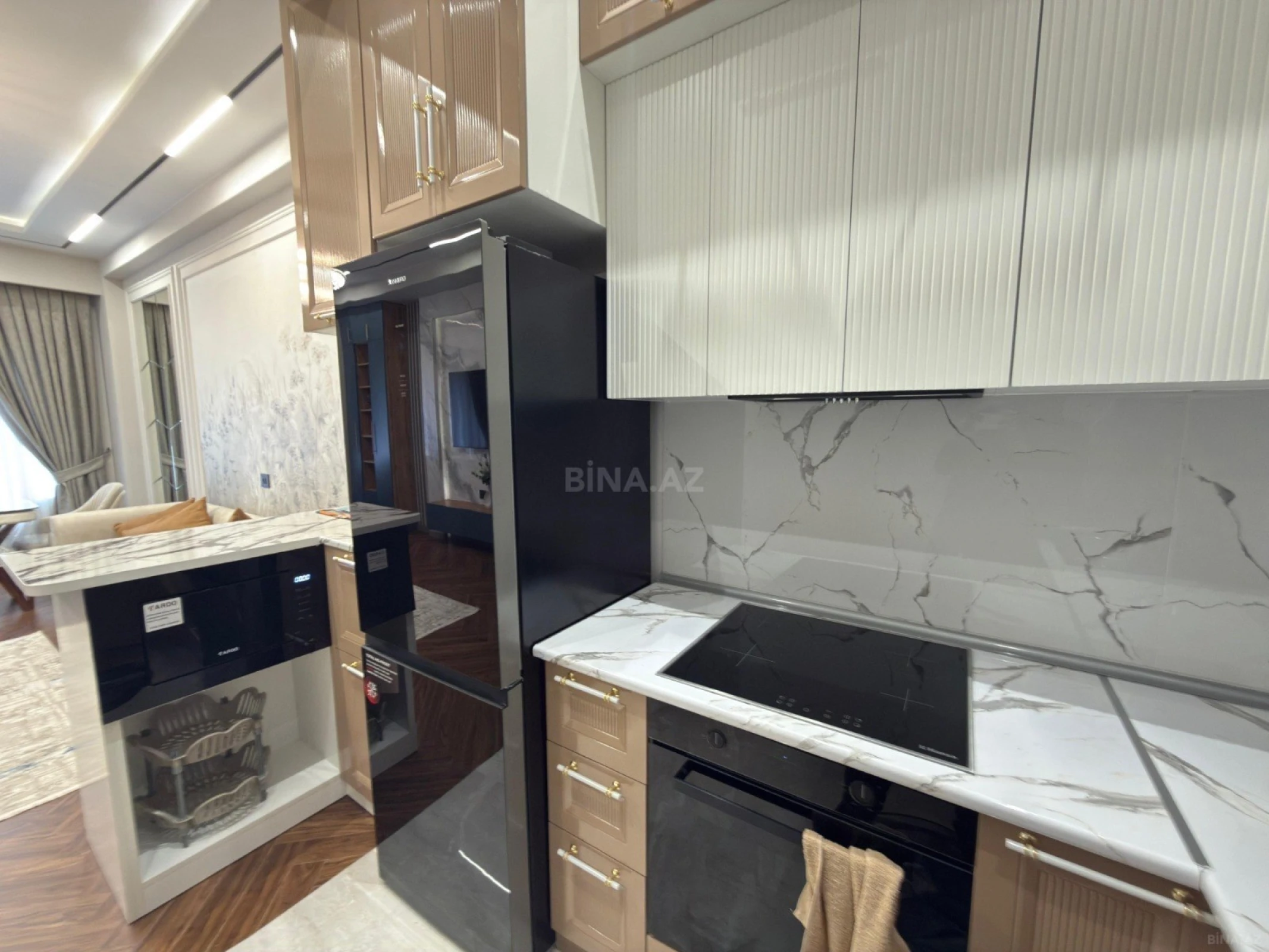 Kirayə verilir 3 otaqlı mənzil 103 m²