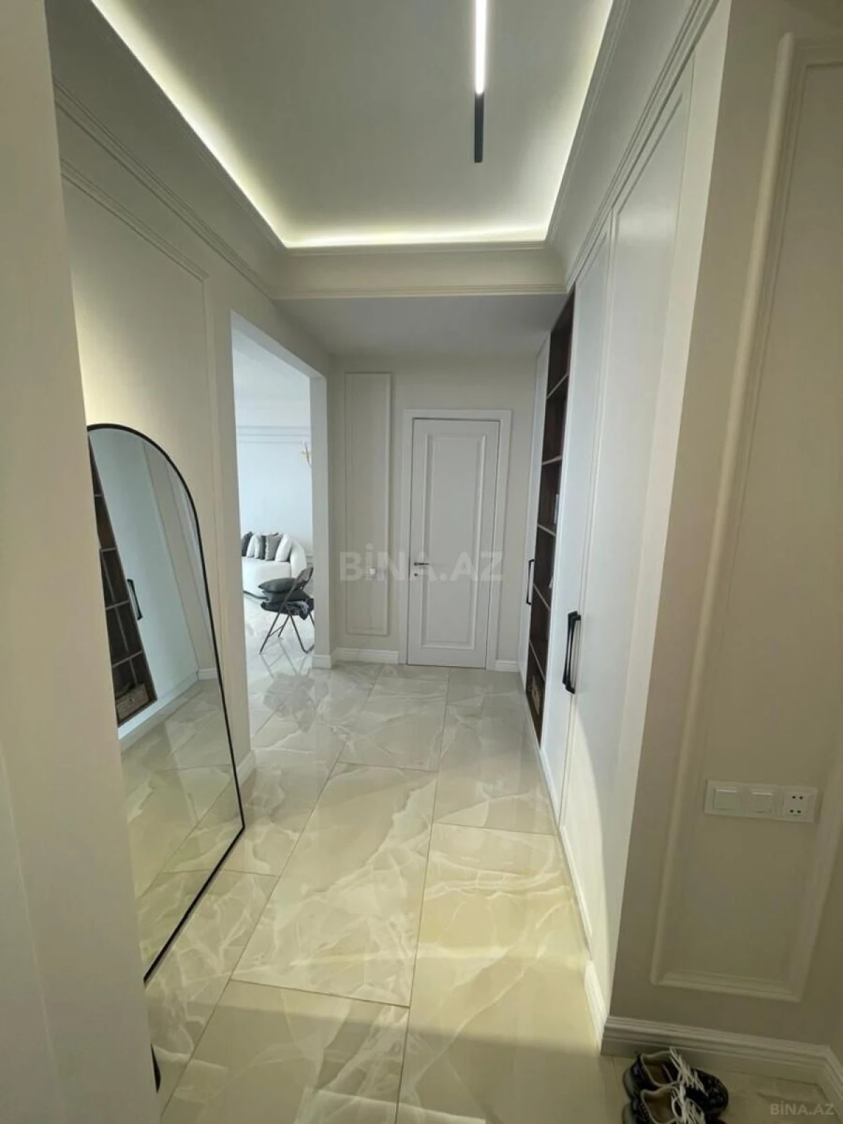 Kirayə verilir 2 otaqlı mənzil 80 m²