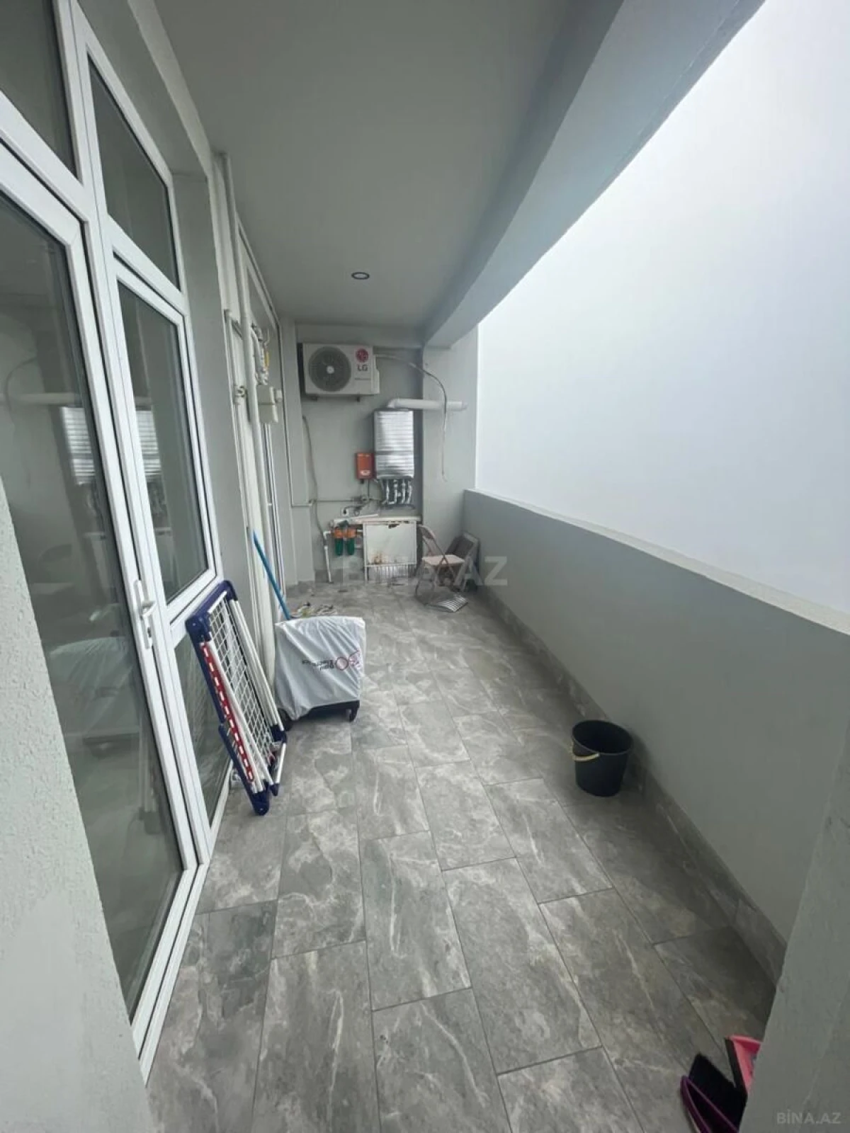 Kirayə verilir 2 otaqlı mənzil 80 m²