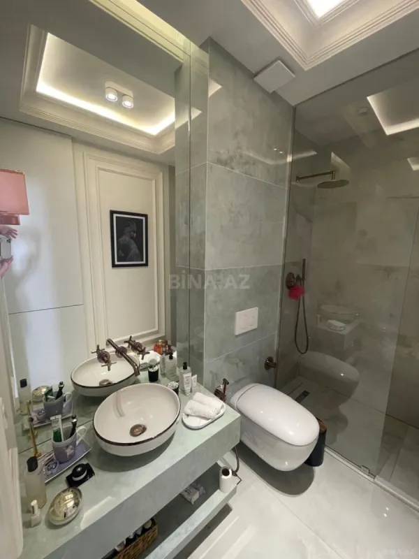 Kirayə verilir 2 otaqlı mənzil 80 m²