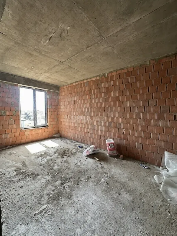 Satılır 2 otaqlı mənzil 66.6 m²