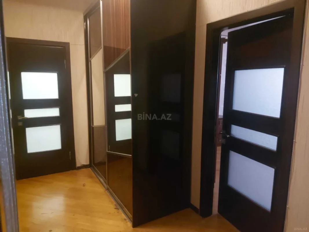 Kirayə verilir 2 otaqlı mənzil 83 m²