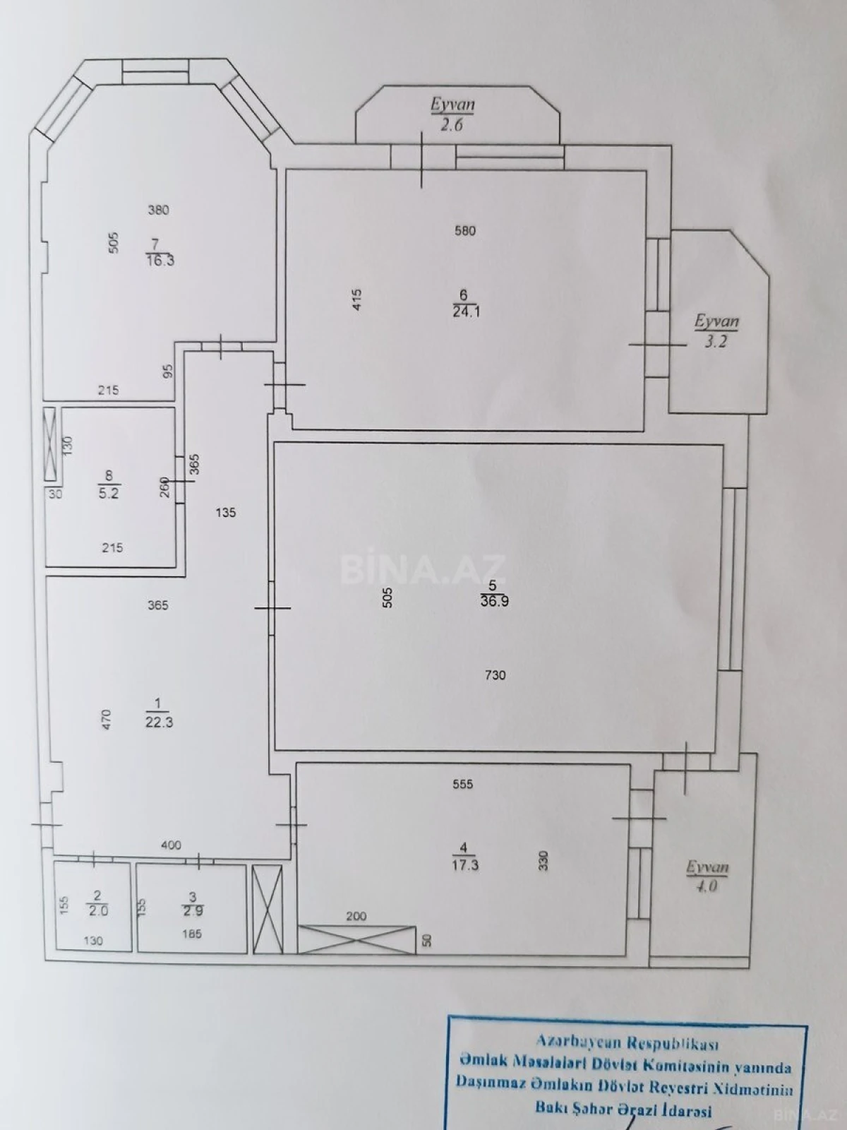 Satılır 3 otaqlı mənzil 137 m²