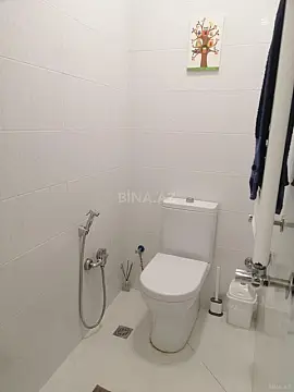 Kirayə verilir 3 otaqlı mənzil 105 m²