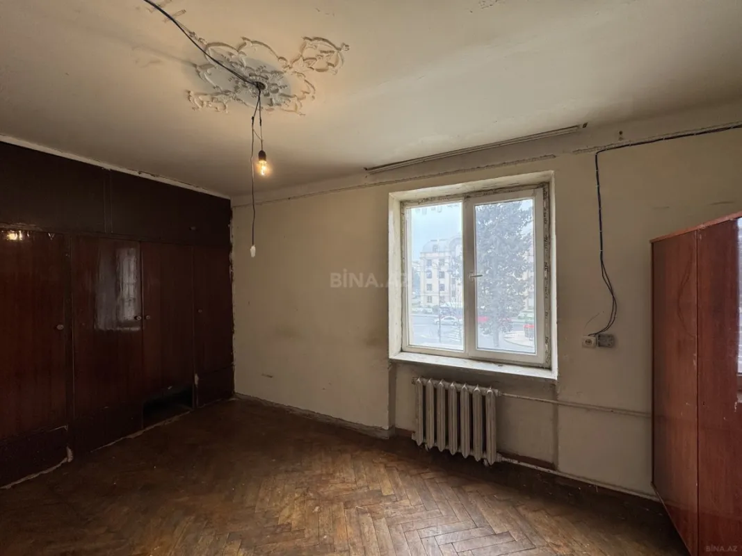 Satılır 2 otaqlı mənzil 55 m²