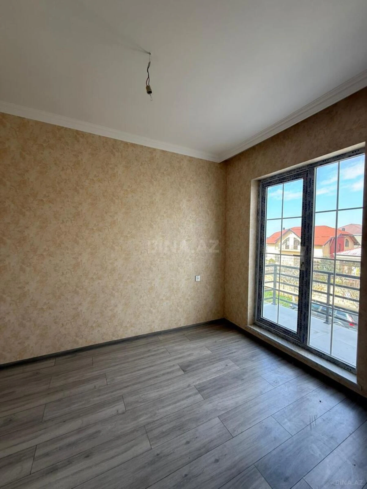 Satılır 4 otaqlı həyət evi 100 m²