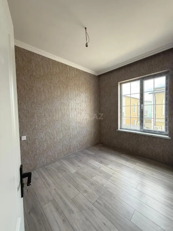 Satılır 4 otaqlı həyət evi 100 m²