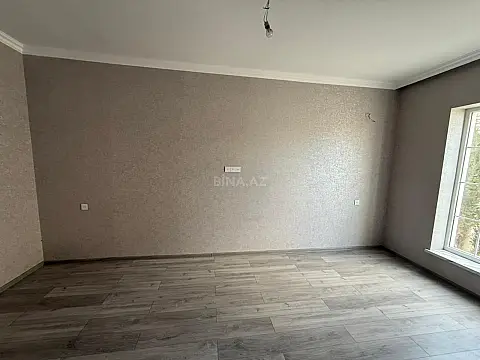 Satılır 4 otaqlı həyət evi 100 m²