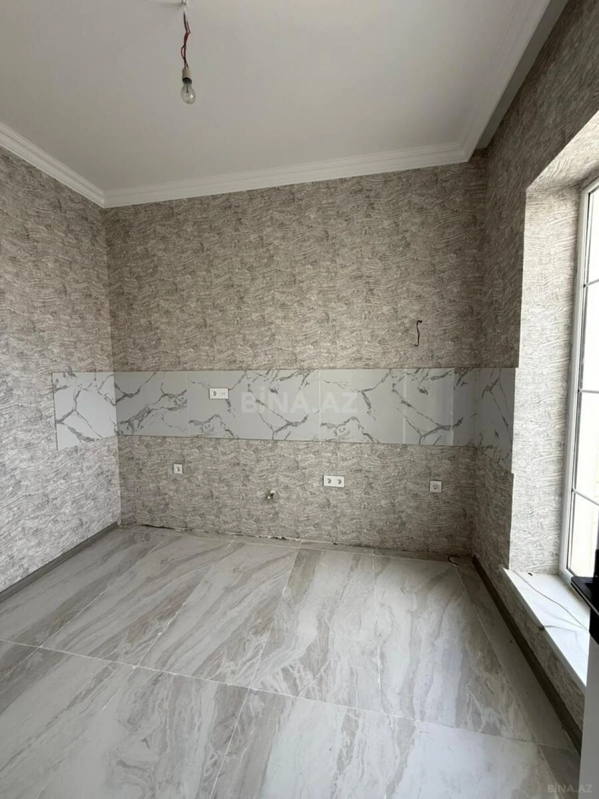 Satılır 4 otaqlı həyət evi 100 m²