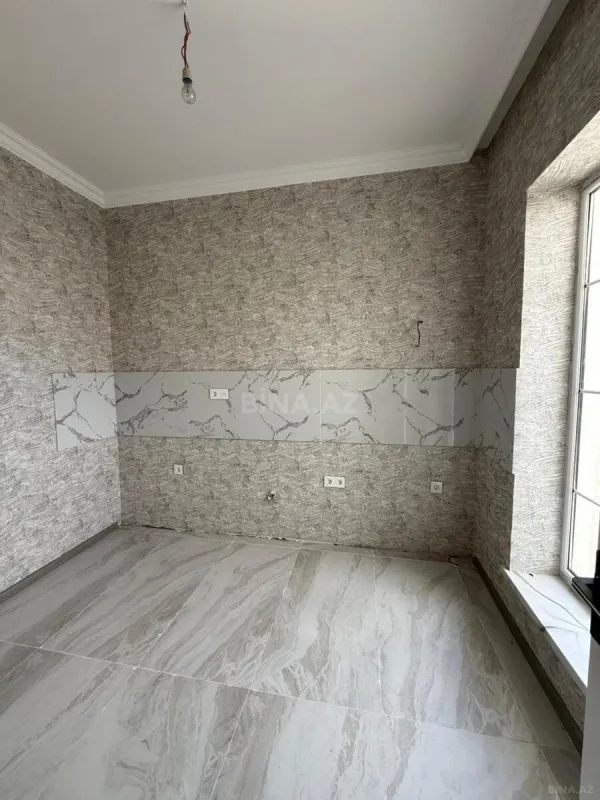 Satılır 4 otaqlı həyət evi 100 m²