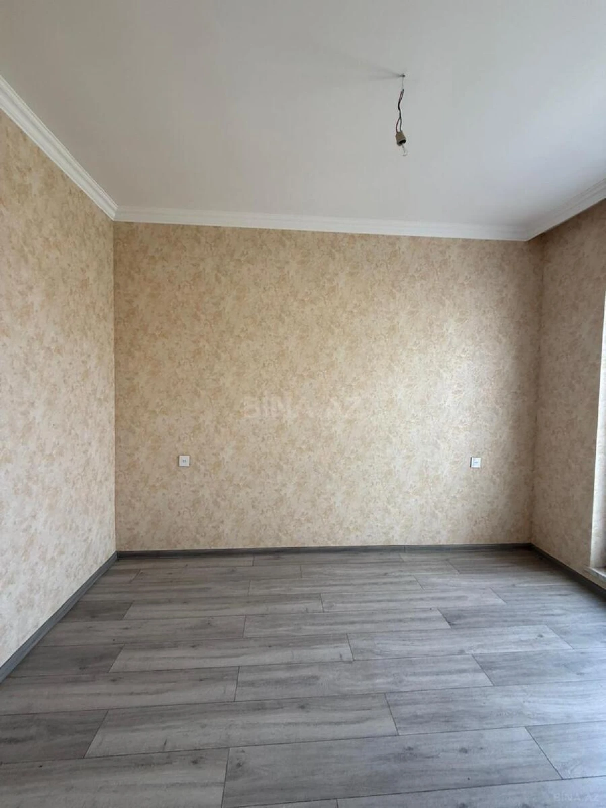 Satılır 4 otaqlı həyət evi 100 m²
