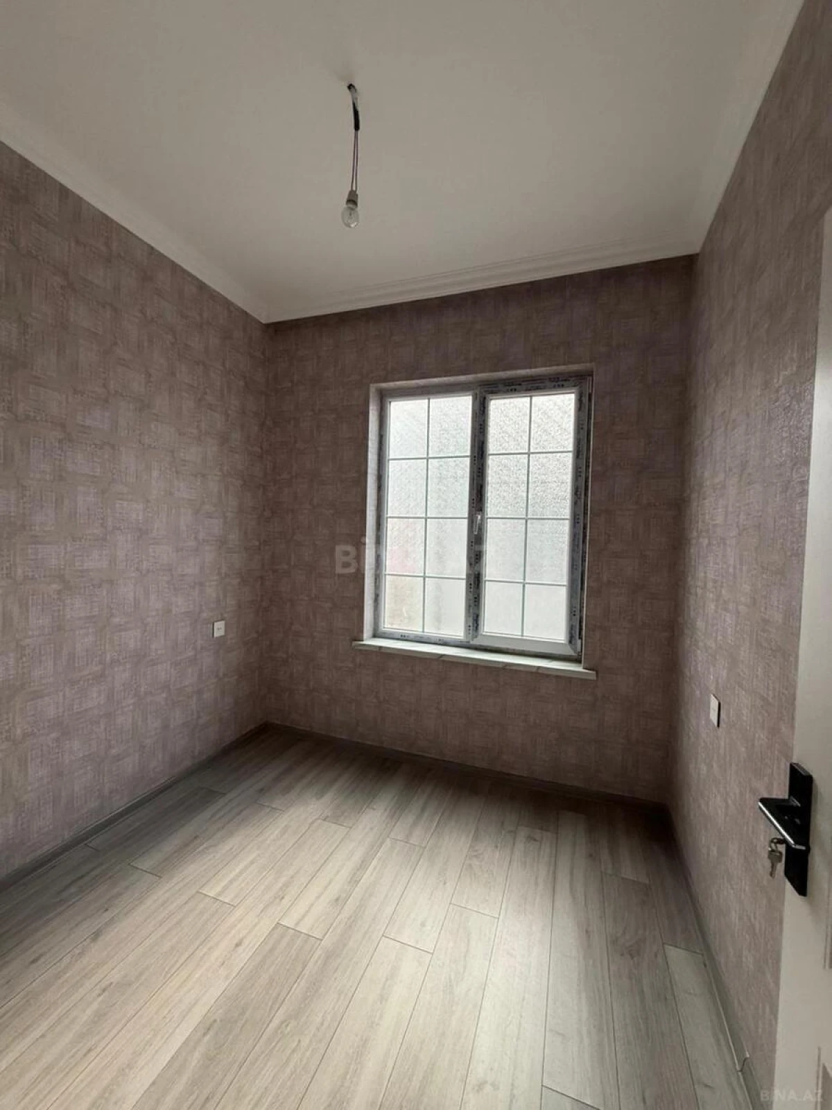 Satılır 4 otaqlı həyət evi 100 m²