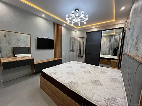 Kirayə verilir 2 otaqlı mənzil 70 m²