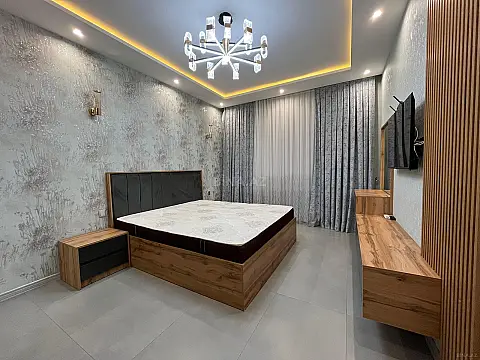 Kirayə verilir 2 otaqlı mənzil 70 m²