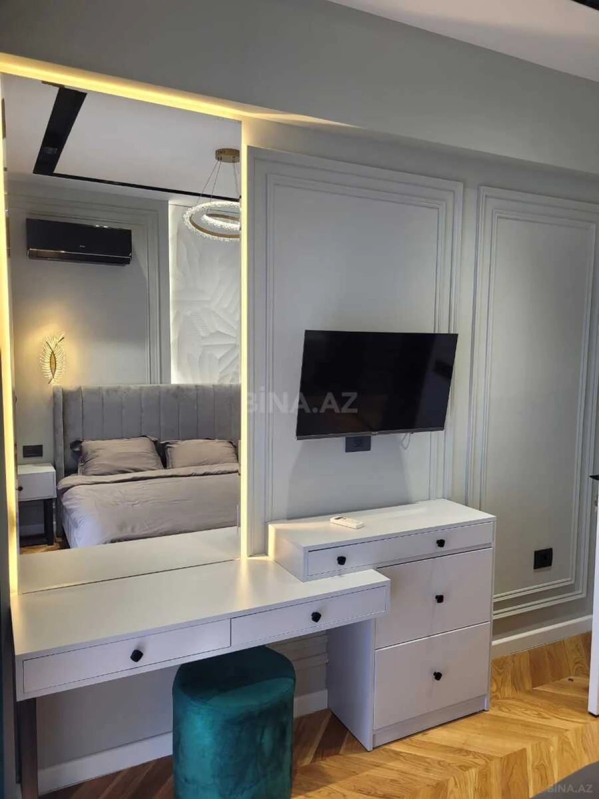 Kirayə verilir 2 otaqlı mənzil 77 m²