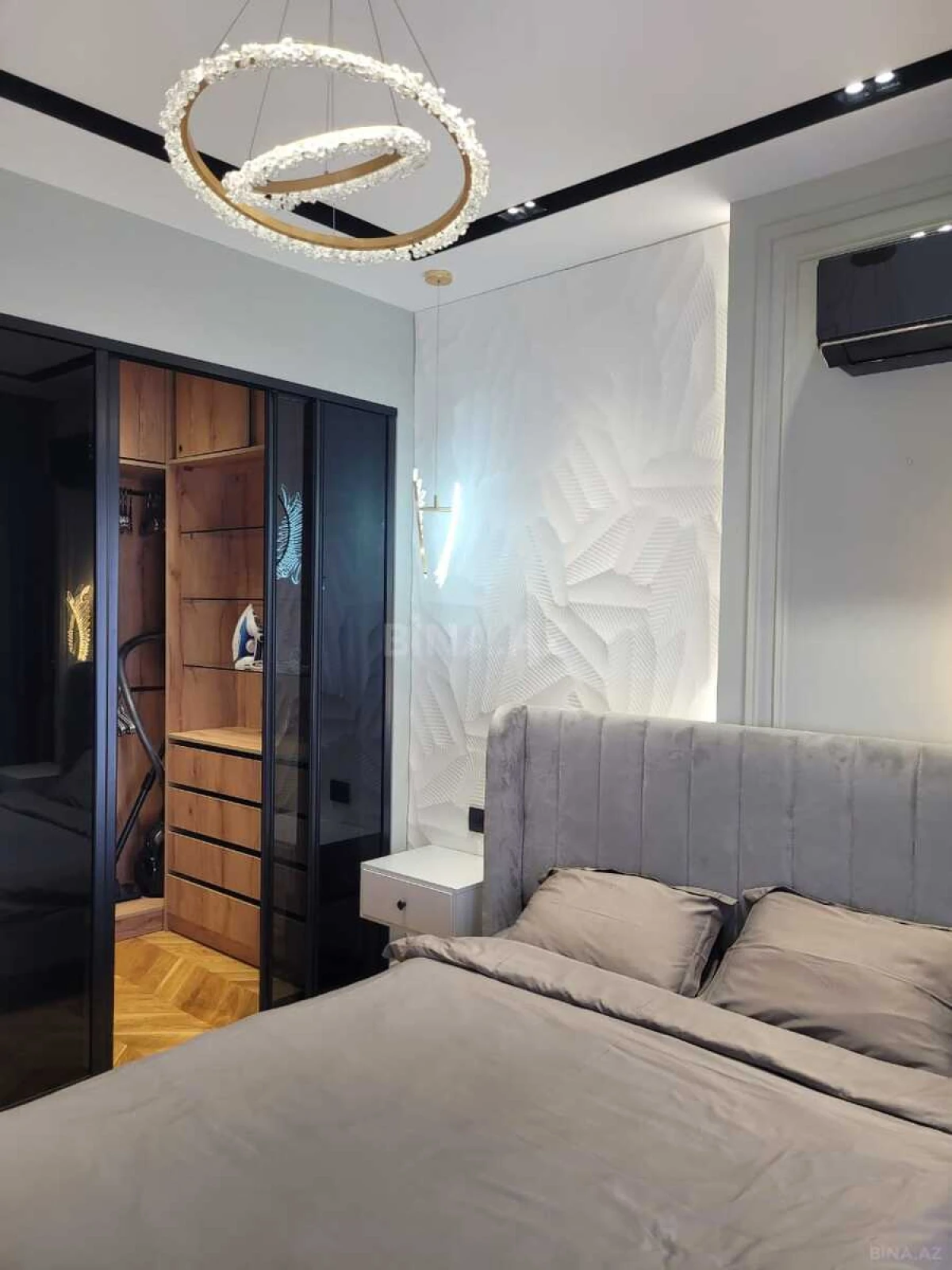 Kirayə verilir 2 otaqlı mənzil 77 m²