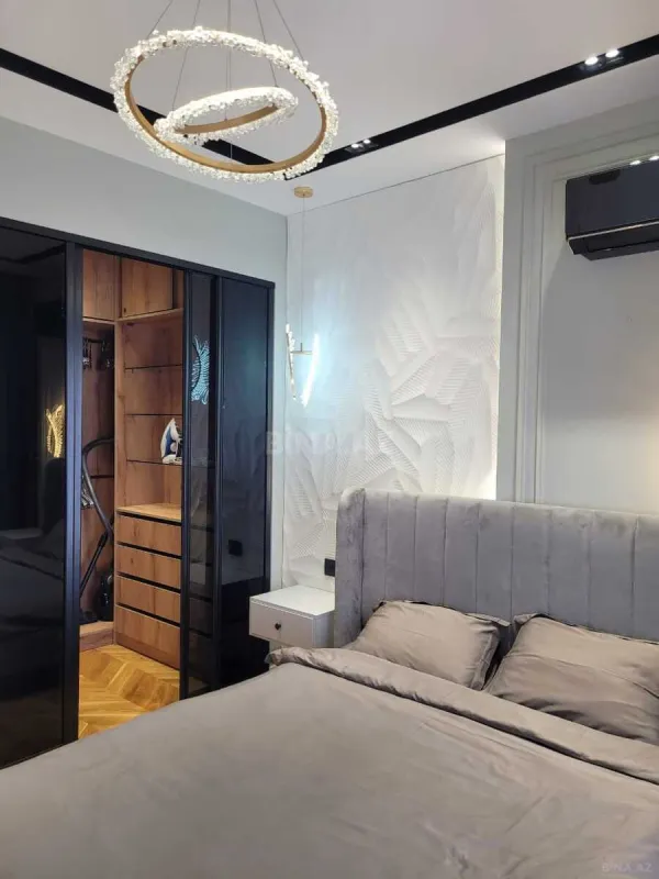 Kirayə verilir 2 otaqlı mənzil 77 m²