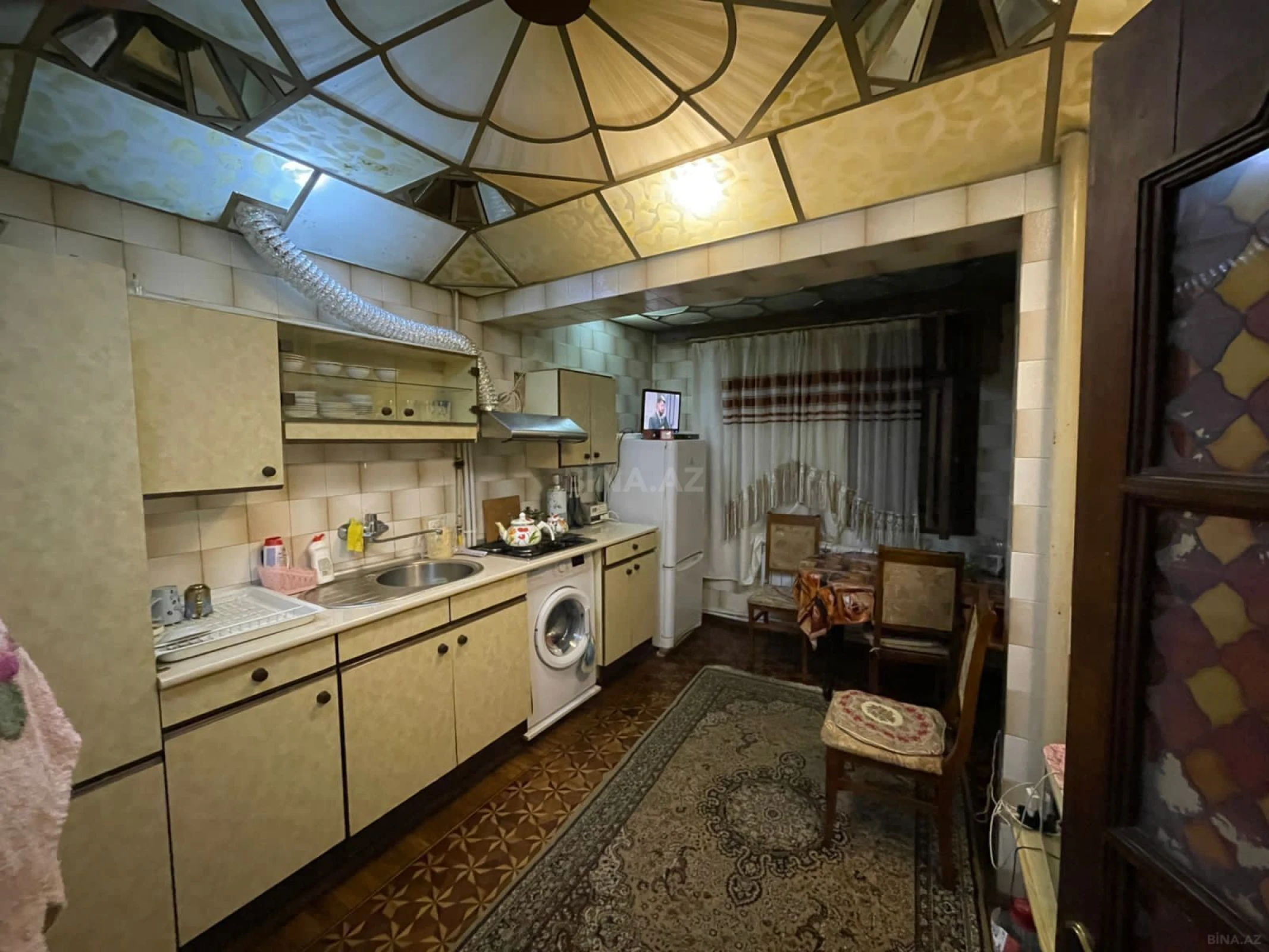 Satılır 4 otaqlı mənzil 105 m²