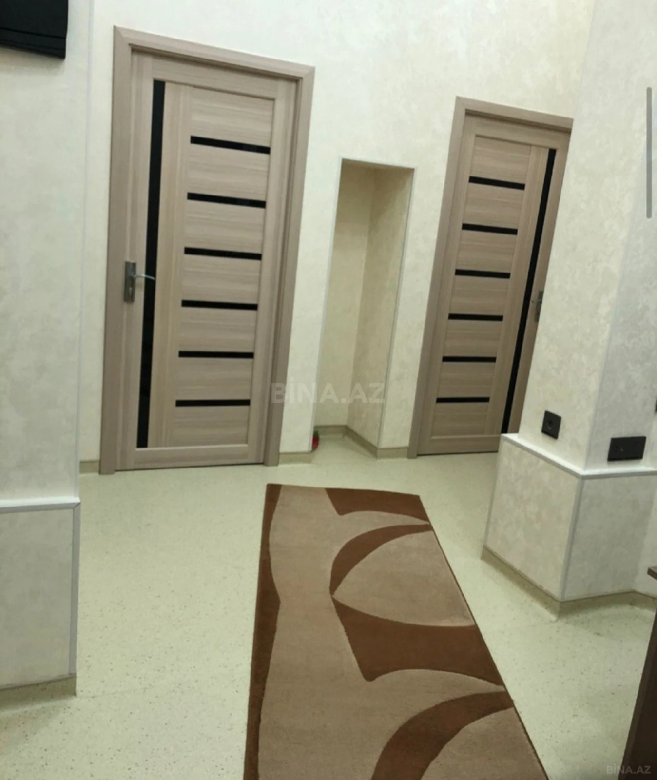 Satılır 3 otaqlı mənzil 58 m²