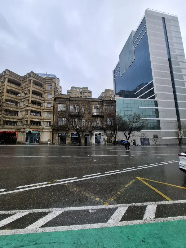 Satılır 3 otaqlı mənzil 58 m²