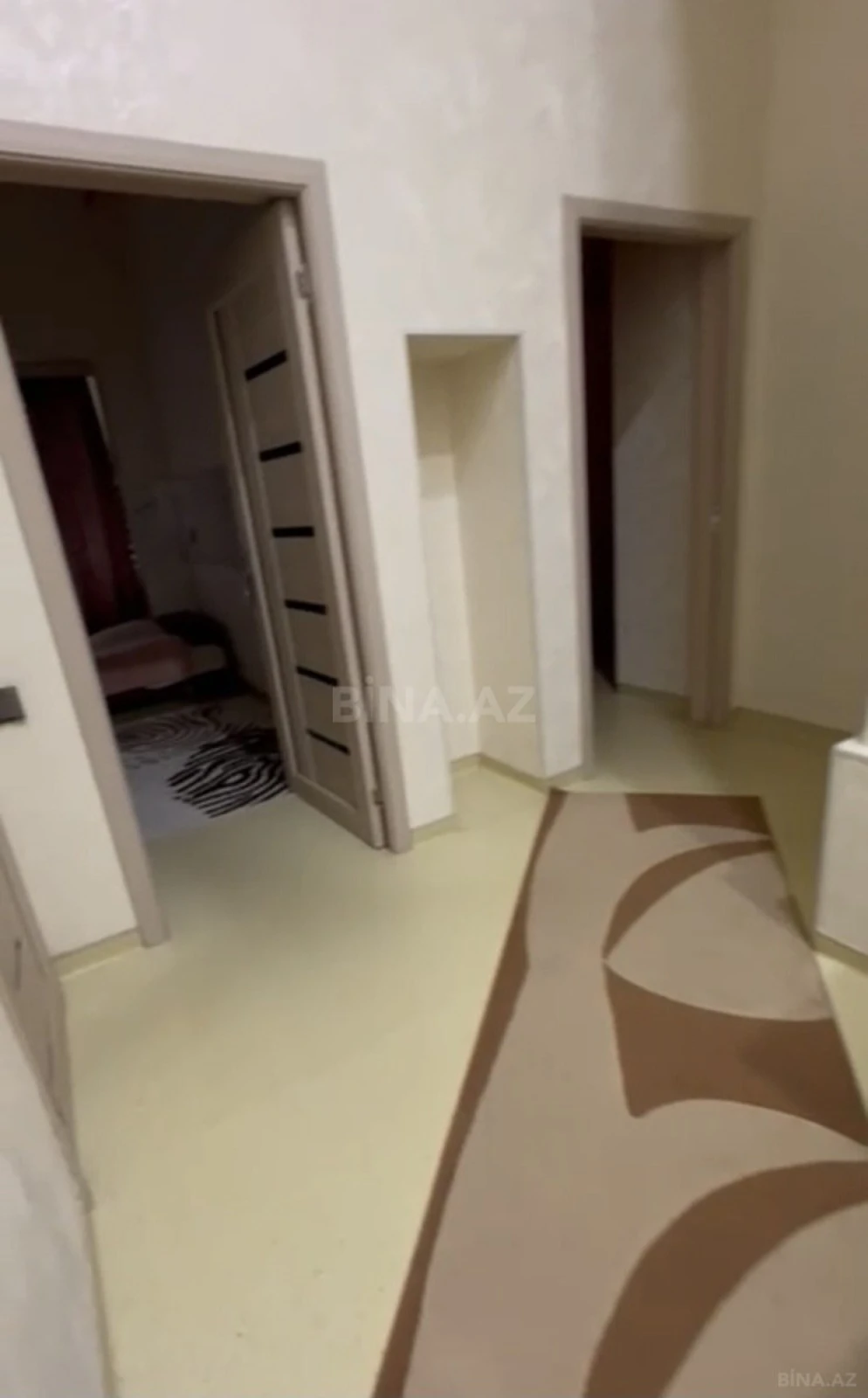 Satılır 3 otaqlı mənzil 58 m²