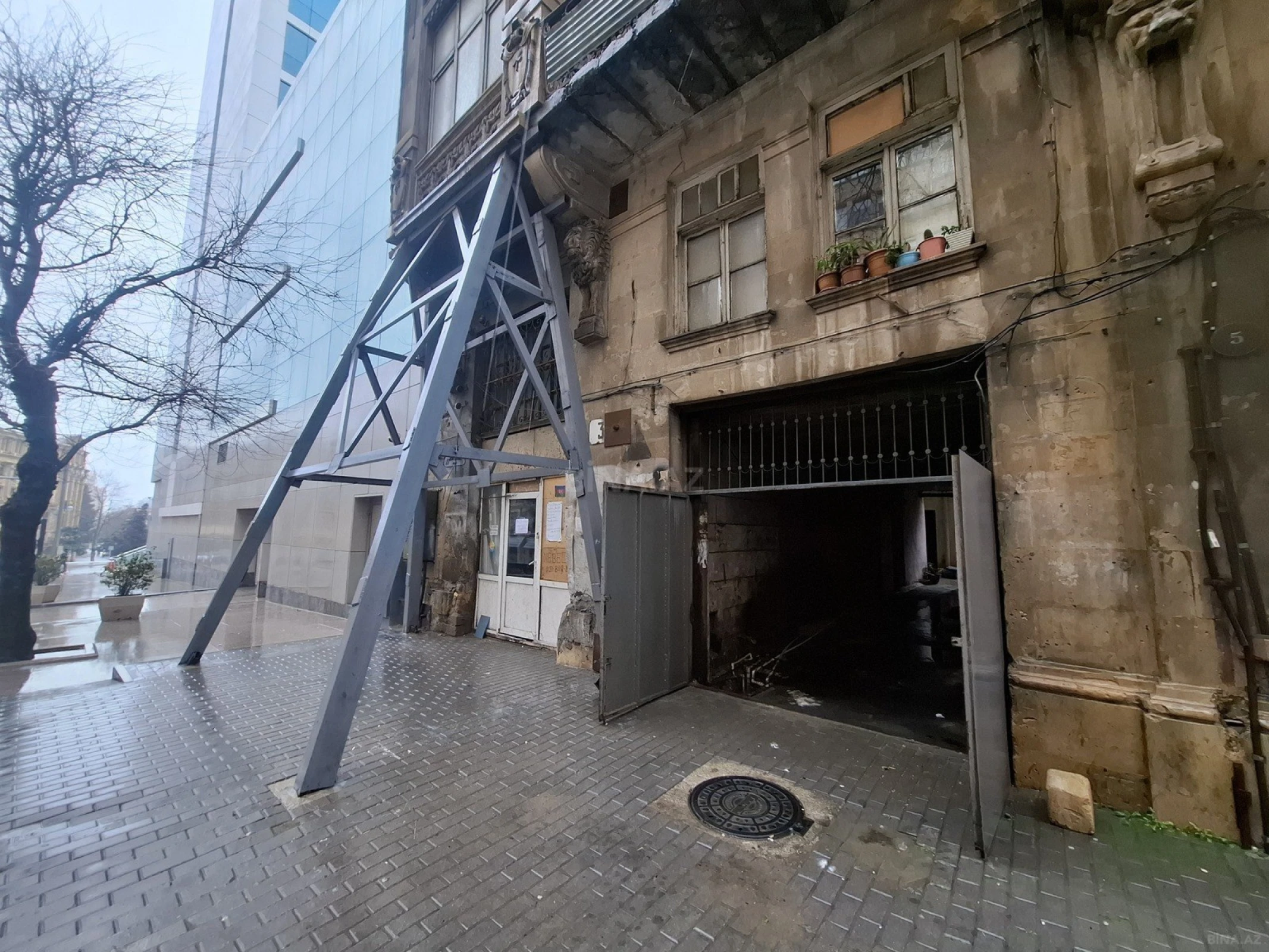 Satılır 3 otaqlı mənzil 58 m²