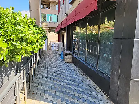 Satılır obyekt 110 m²