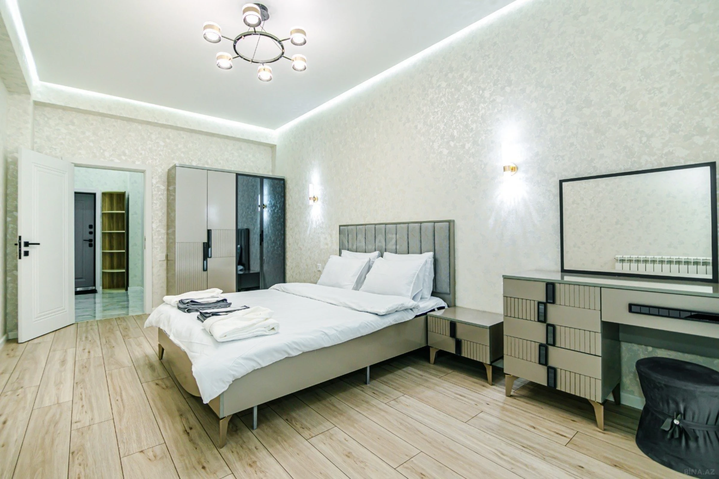 Kirayə verilir 3 otaqlı mənzil 90 m²