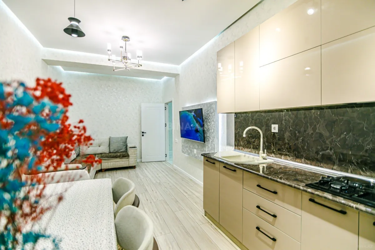 Kirayə verilir 3 otaqlı mənzil 90 m²