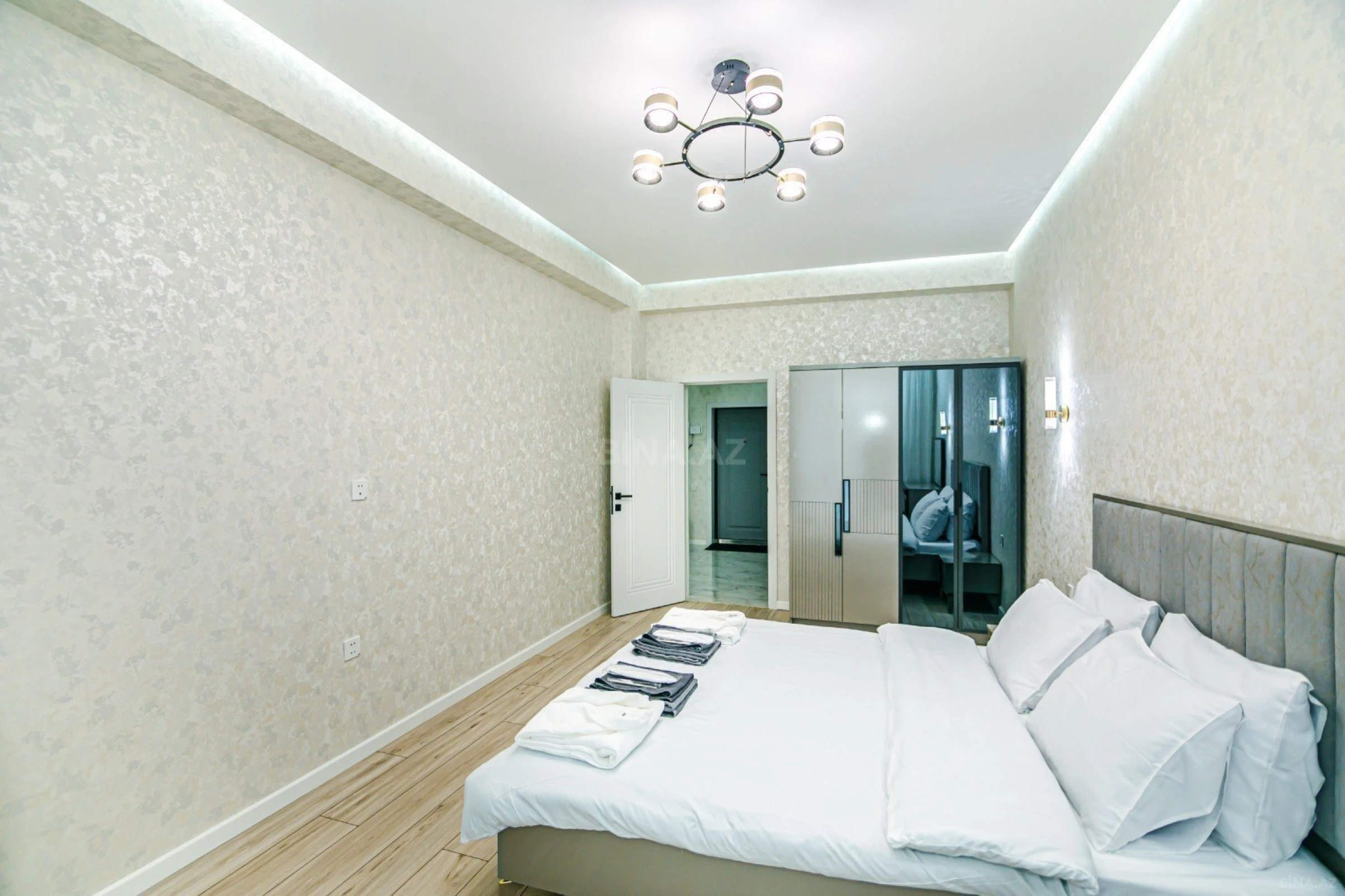 Kirayə verilir 3 otaqlı mənzil 90 m²