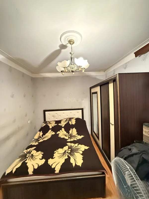 Satılır 3 otaqlı mənzil 55 m²