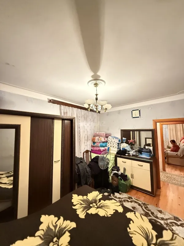 Satılır 3 otaqlı mənzil 55 m²