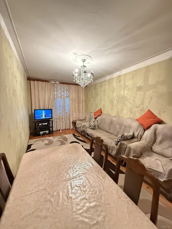 Satılır 3 otaqlı mənzil 55 m²