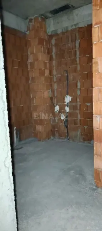 Satılır 2 otaqlı mənzil 75 m²