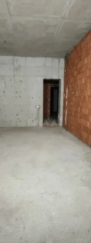 Satılır 2 otaqlı mənzil 75 m²