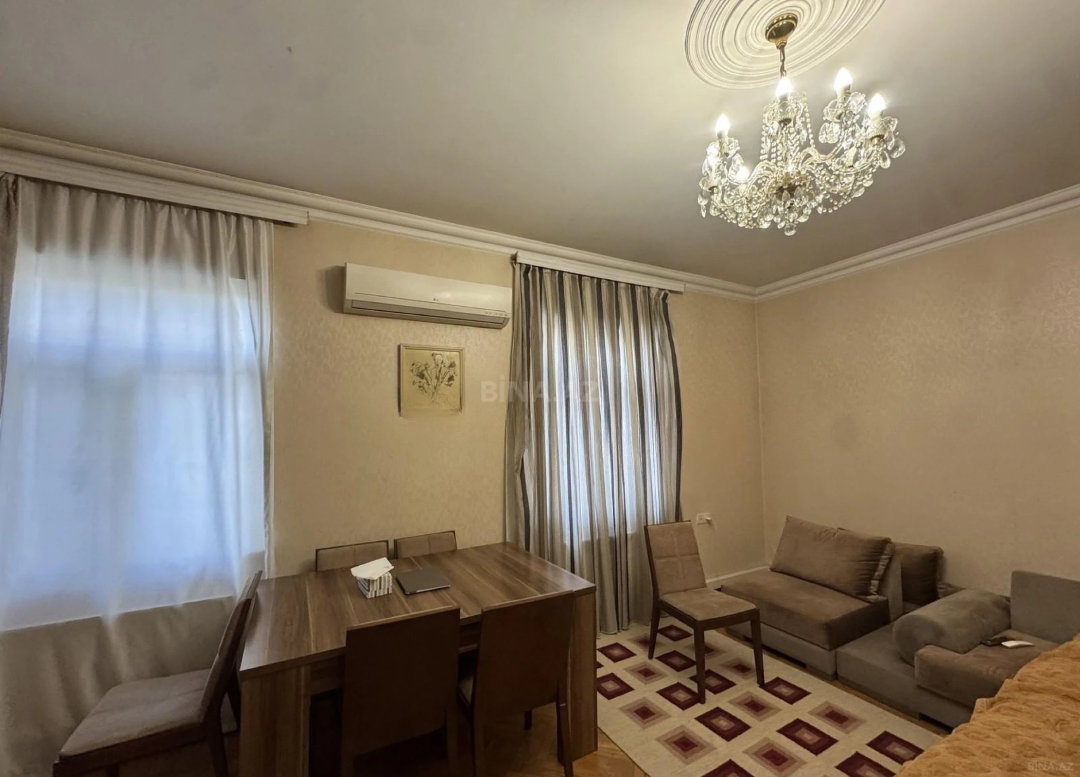 Satılır 3 otaqlı mənzil 90 m²