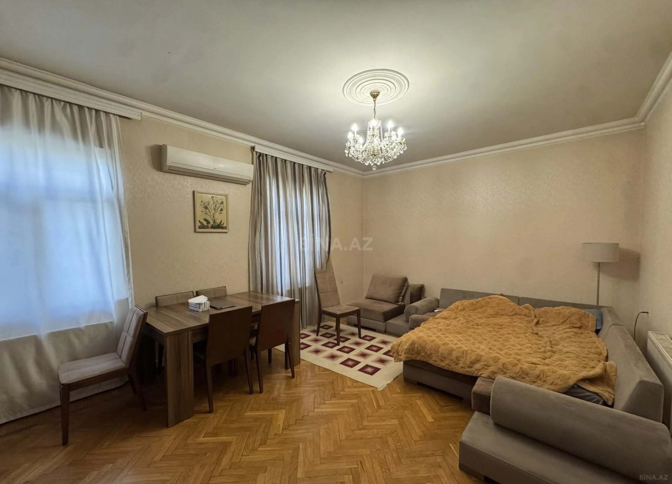 Satılır 3 otaqlı mənzil 90 m²